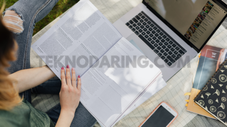 Do Student Loans Cover Laptop