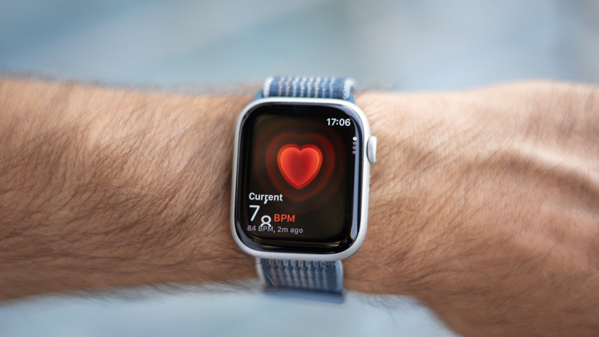 Siri’s new health features coming exclusively to the latest Apple Watch