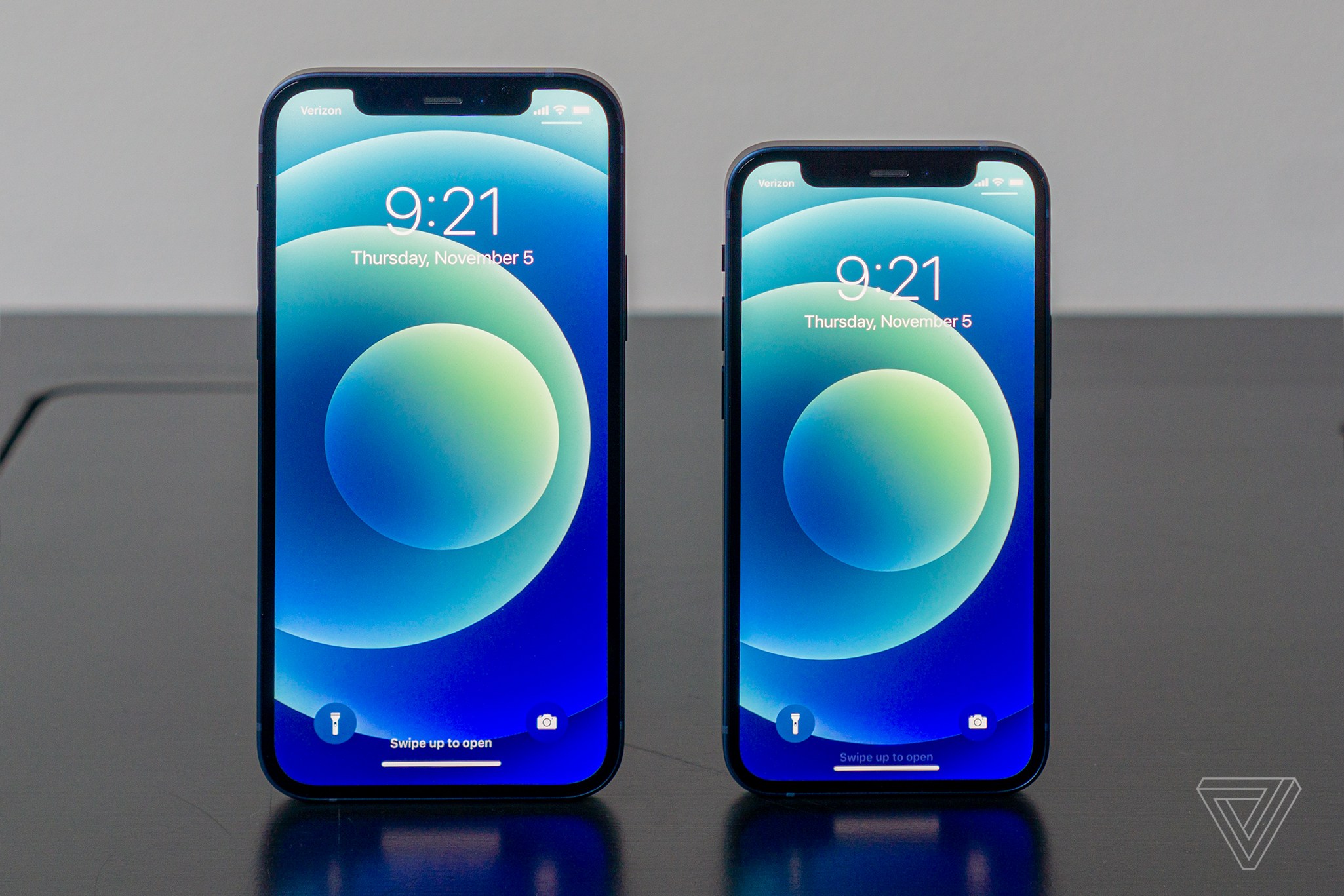 iPhone 12 mini and iPhone 12 Pro Max hands-on impressions | The Verge